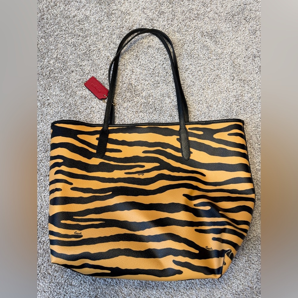 COACH Tiger Print Leather Tote Bag in Yellow and Black - Picture 3 of 12